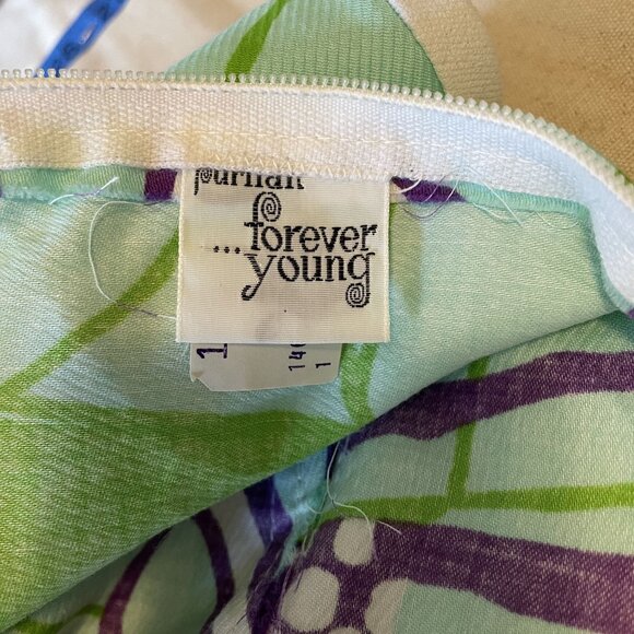 60s Vintage Deadstock Puritan Forever Young Green & Purple Flutter Sleeve Dress - Picture 5 of 9